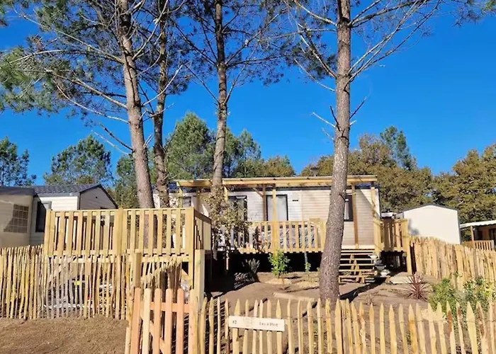 Holiday home Les 4 Pins D - Confort 6 Pers Piscine Herm